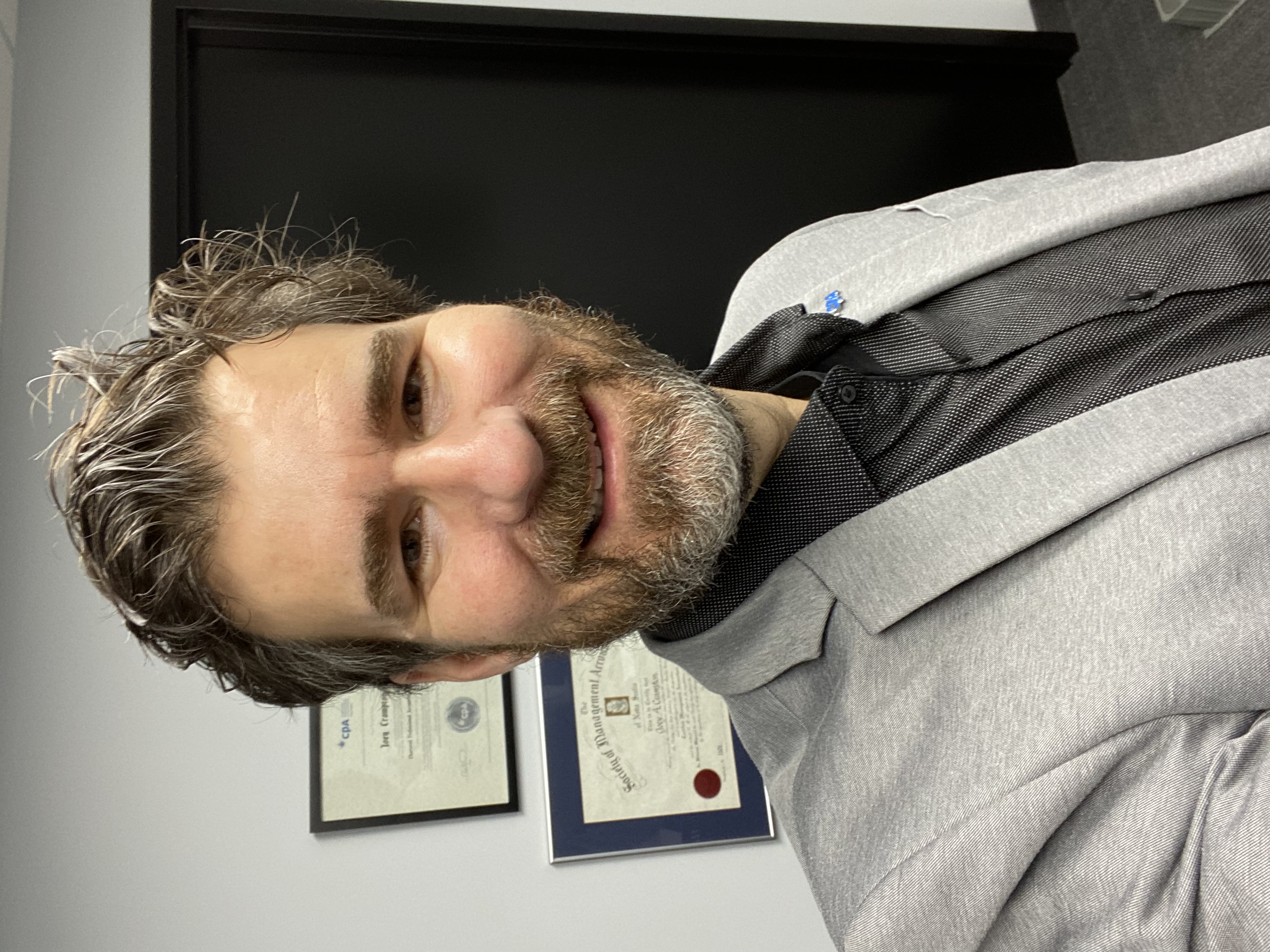 Over the past 35 years, I built 3 companies, wrote a book on goals, taught at the University of Winnipeg, served leaders in 8 countries, and earned 5 professional designations.
Today, I guide business leaders in peer support groups and individually to reach their full potential while maximizing their personal and professional impact.