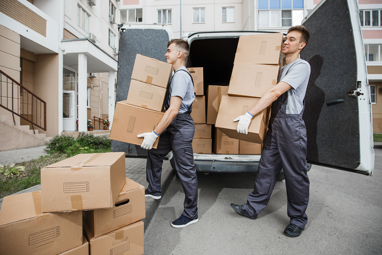 Simplify Your Move With Professional Moving Services