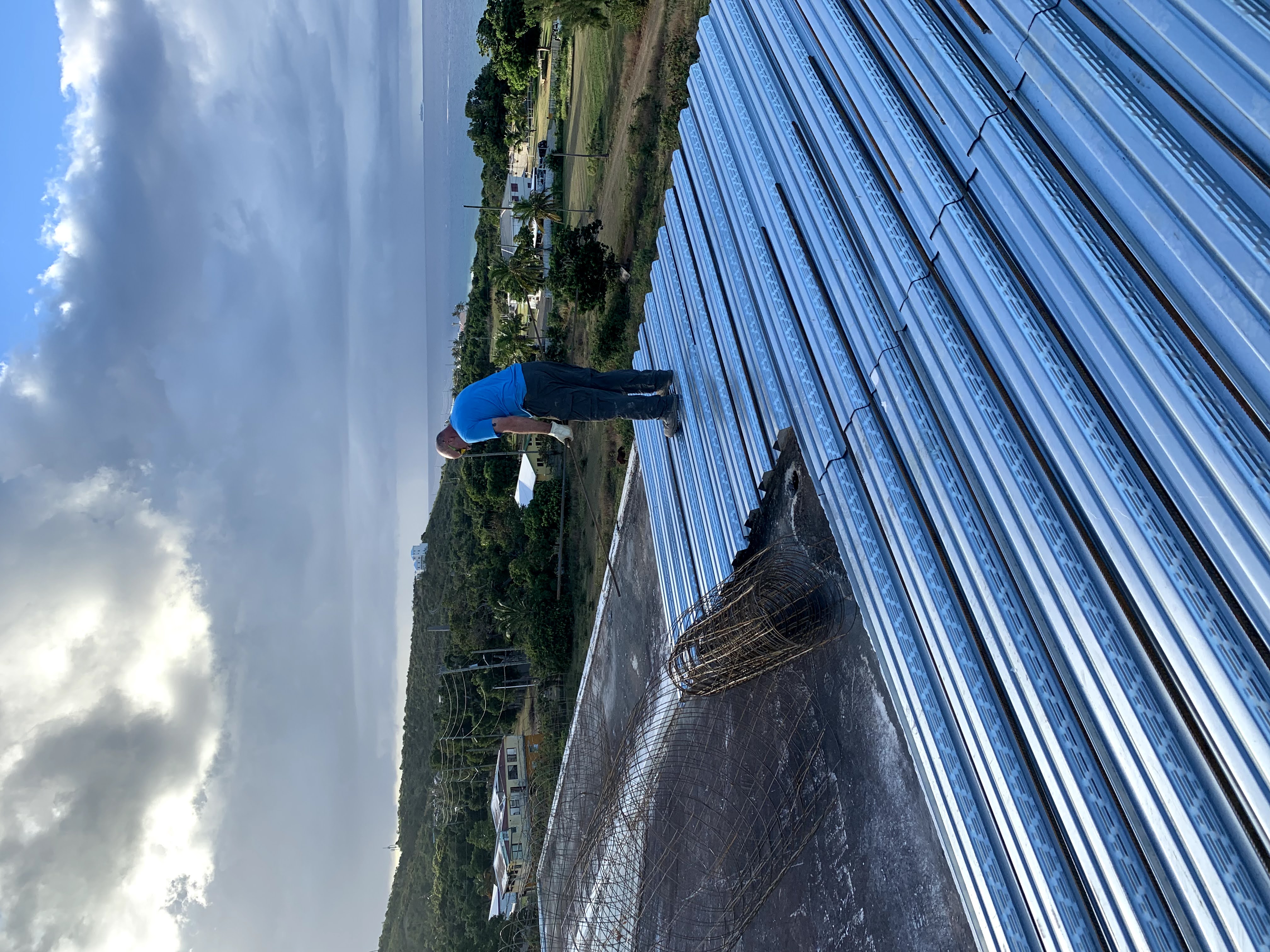 Fast Fix team member hard at work, pt. 4