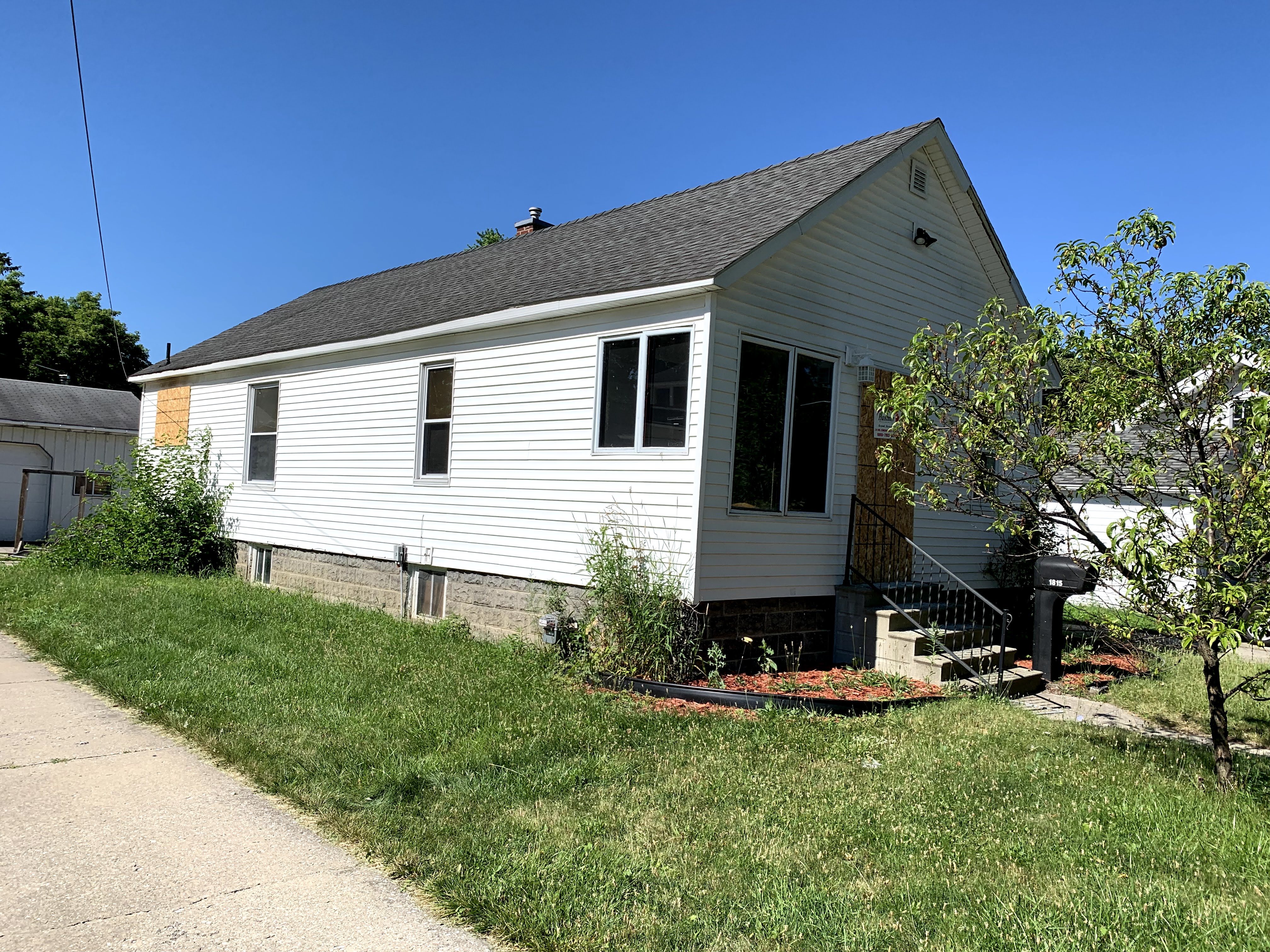 Beautiful looking roof installment pt. 1