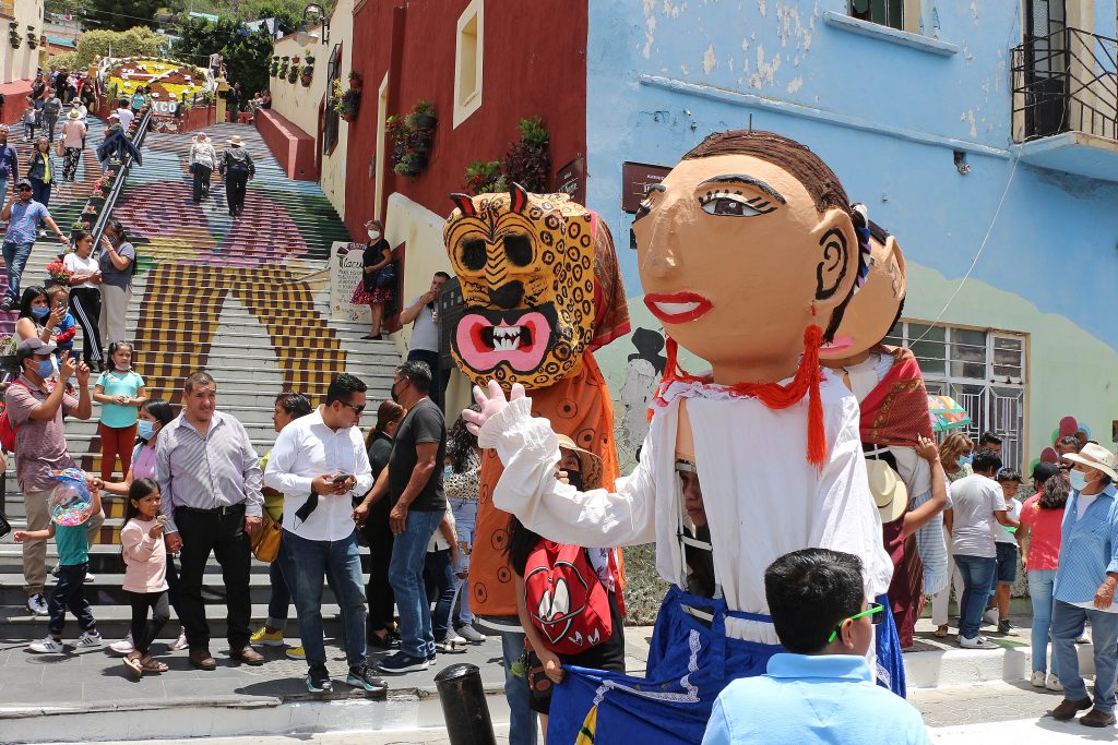 Desfile de Mojigangas Desfile de Mojigangas
