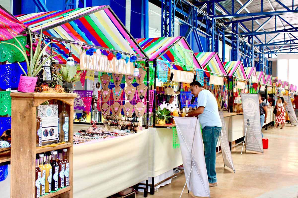 Feria del Mezcal y el Pulque en Atlixco Feria del Mezcal y el Pulque en Atlixco