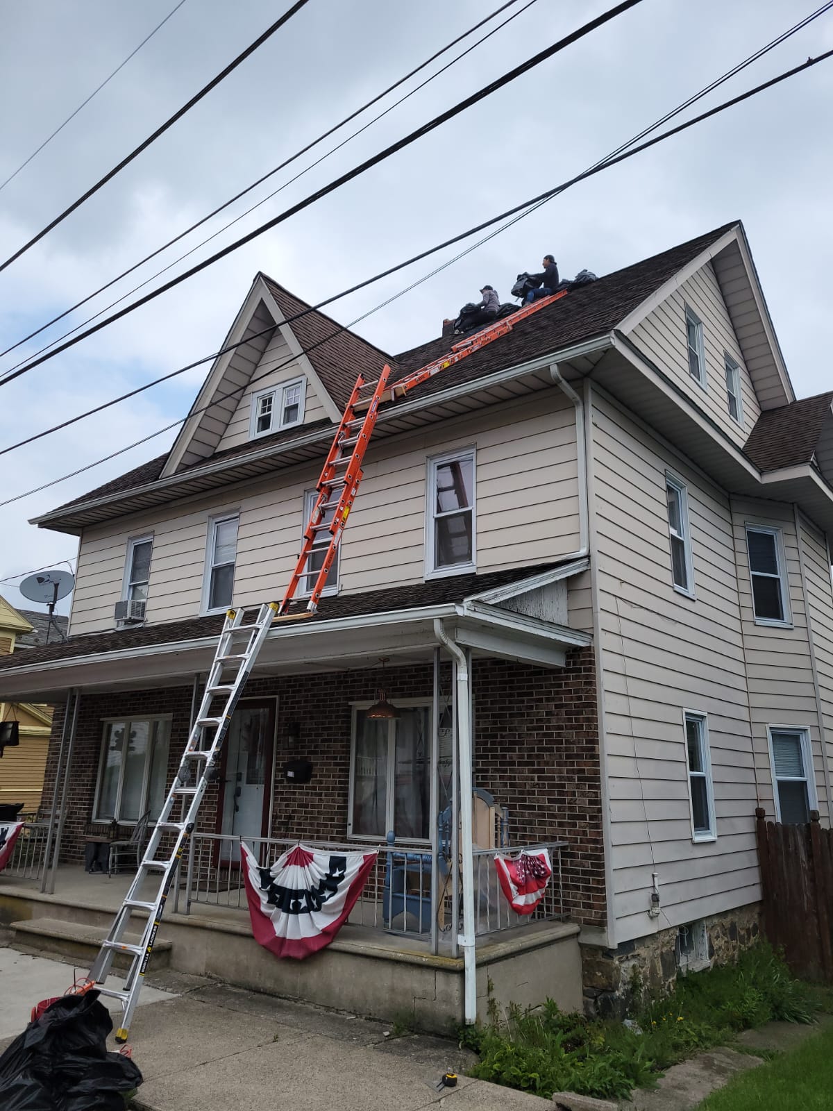 FantaskTeam technician conducting chimney repairs in Cleveland, Ohio