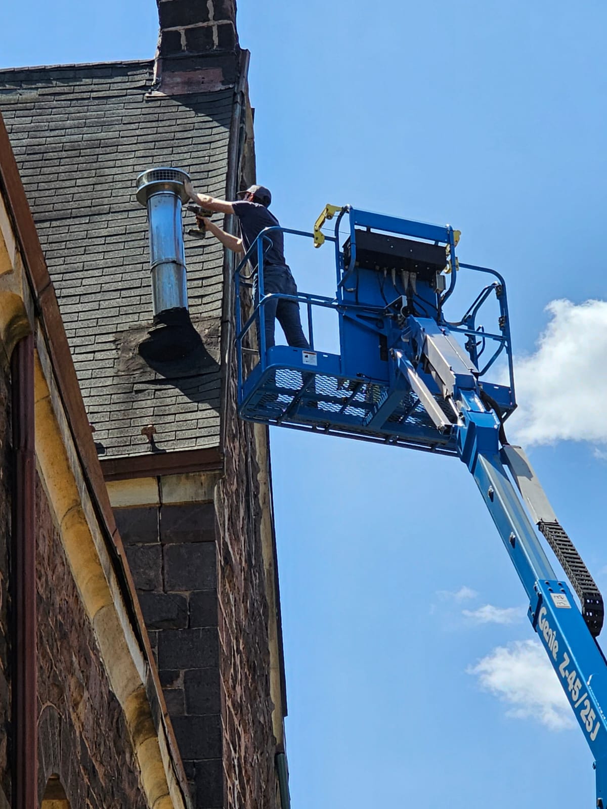 FantaskTeam restoring chimney masonry in Pittsburgh, Pennsylvania