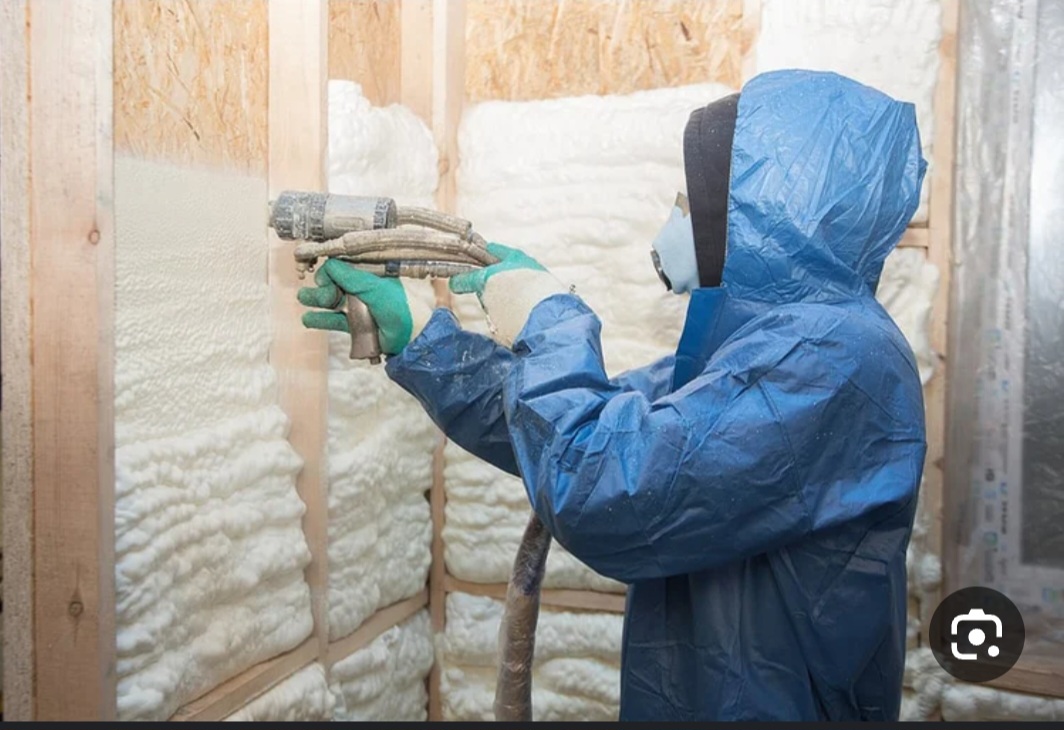 Blown-in attic insulation installed by FantaskTeam technician in Dallas, Texas