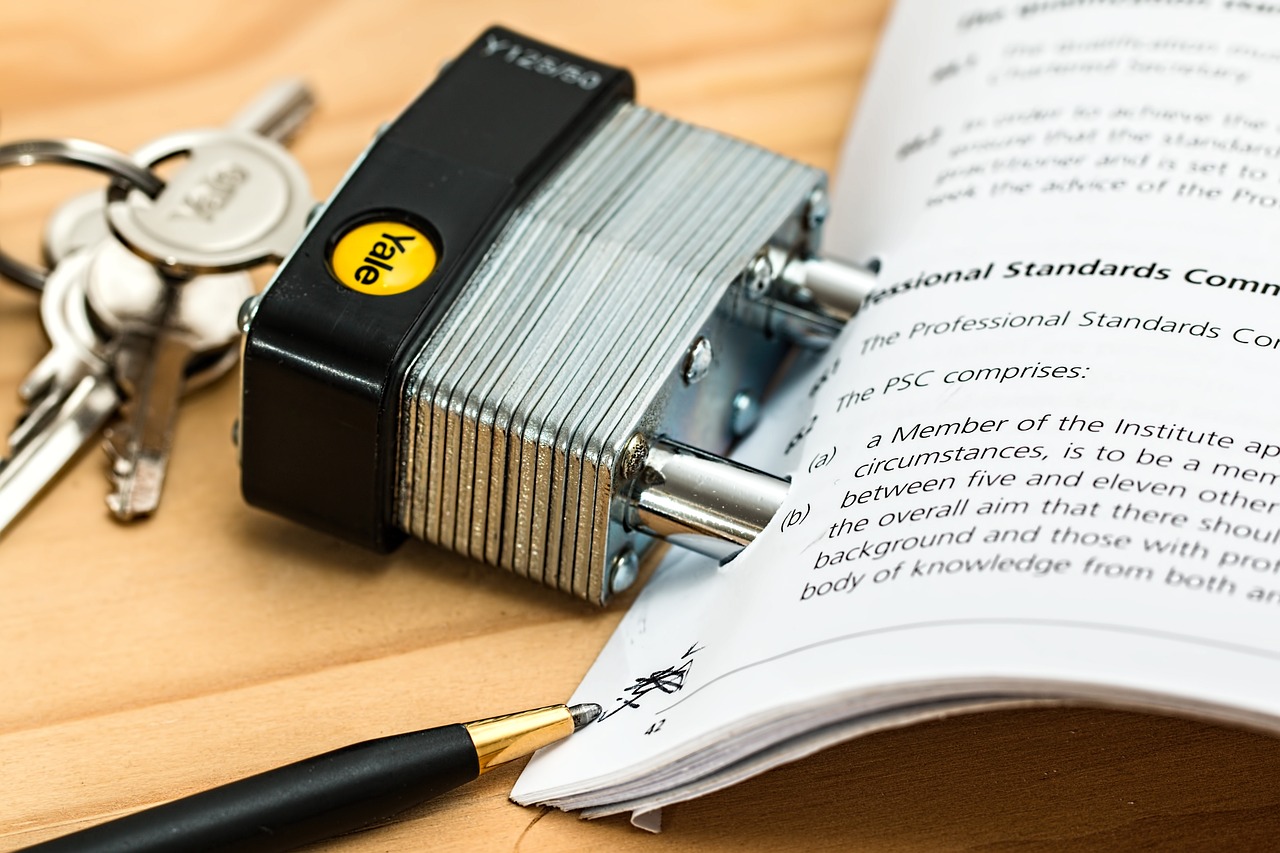 Creating and Enforcing Rules and Resolutions for Homeowners Associations Creating and Enforcing Rules and Resolutions for Homeowners Associations