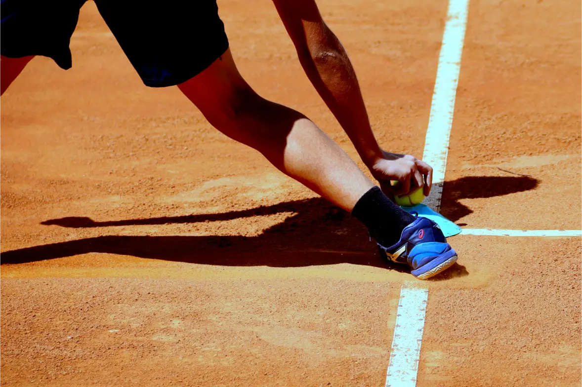 sample image of a player on tennis court