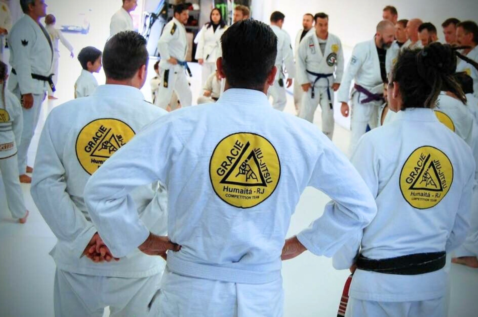 Martial arts instructor with kids