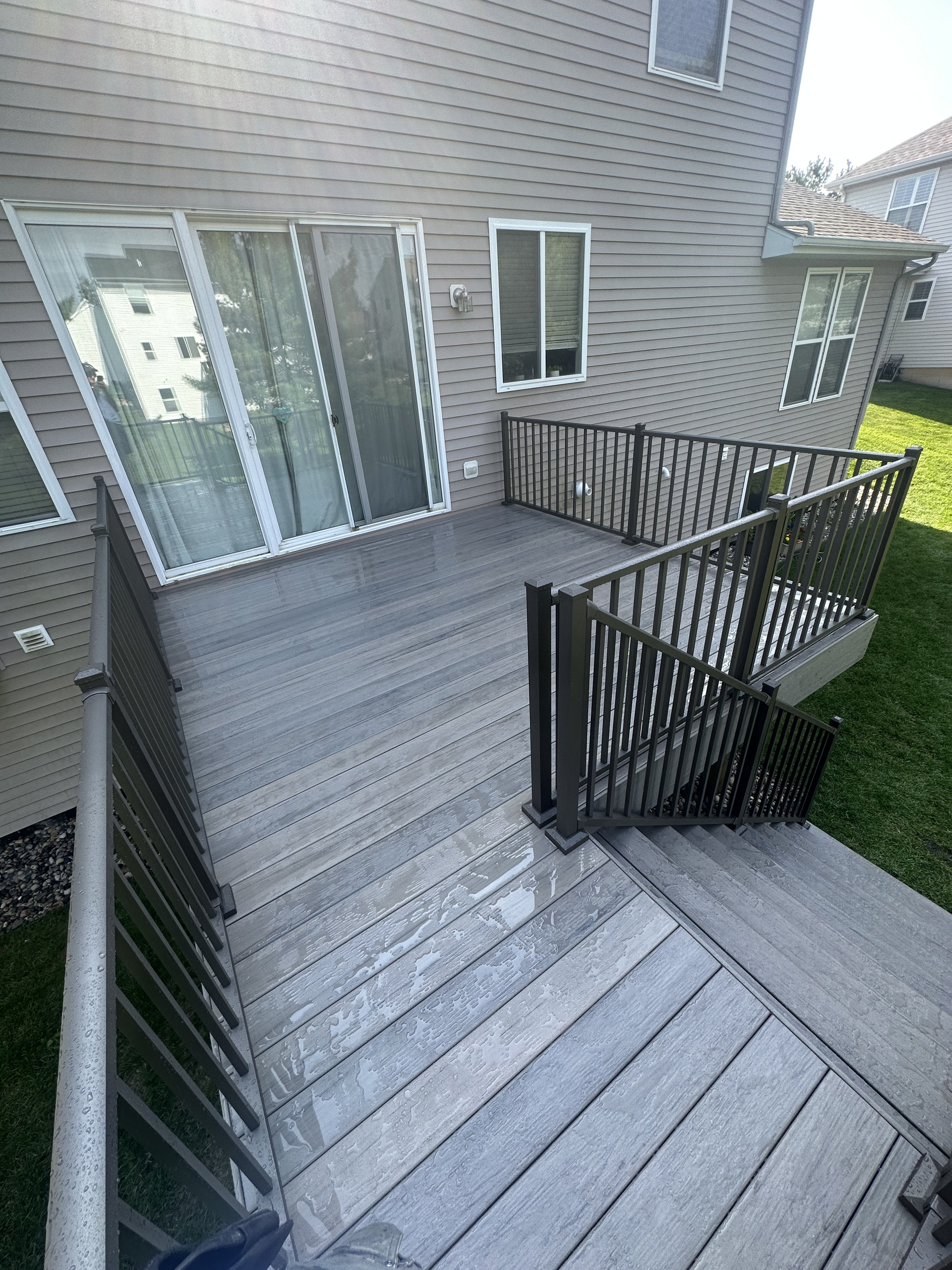 Why Pick a Custom Deck Builder in Kalamazoo?