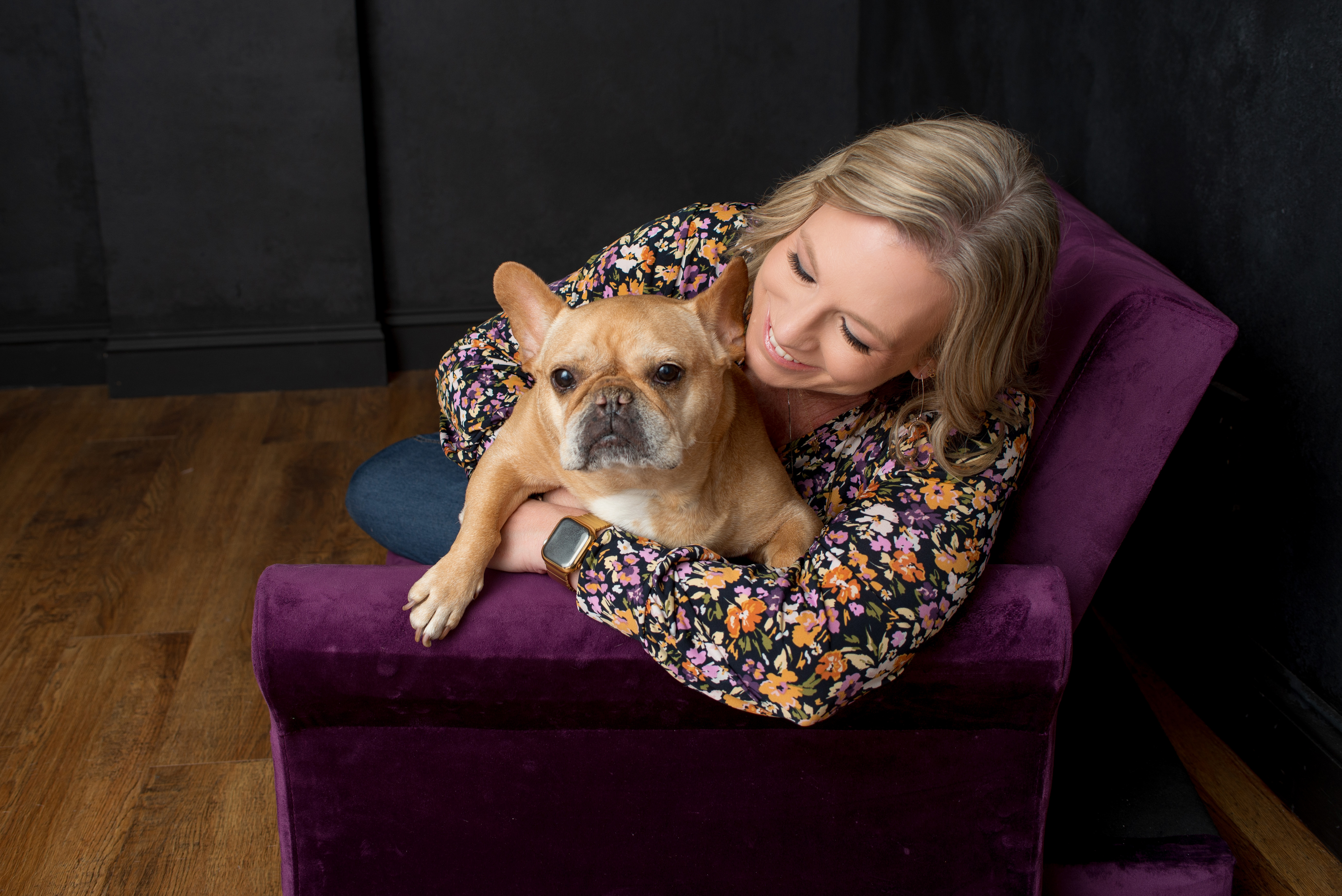 Portrait of Lisa Kelly and her dog