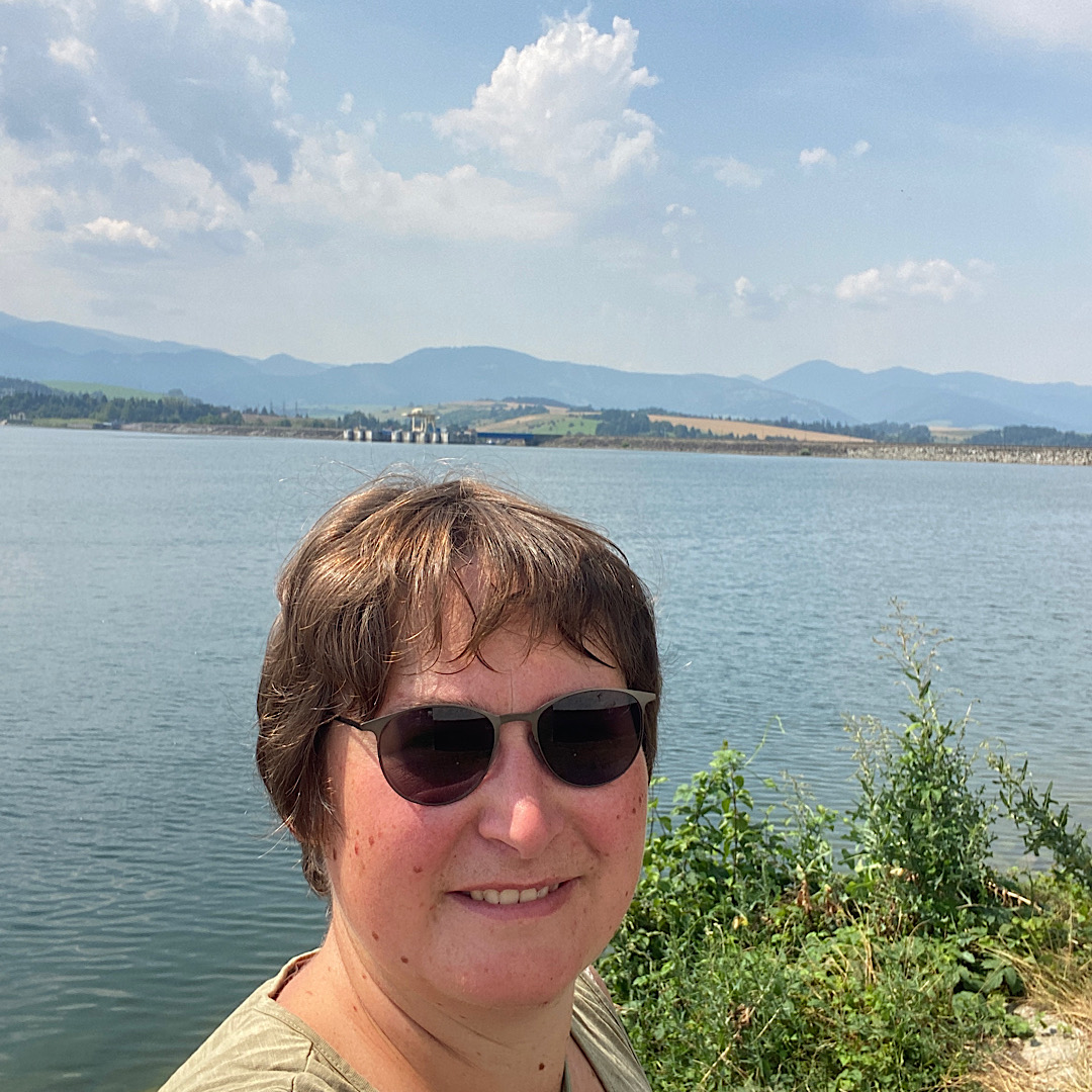 Blick mit mir und dem Stausee