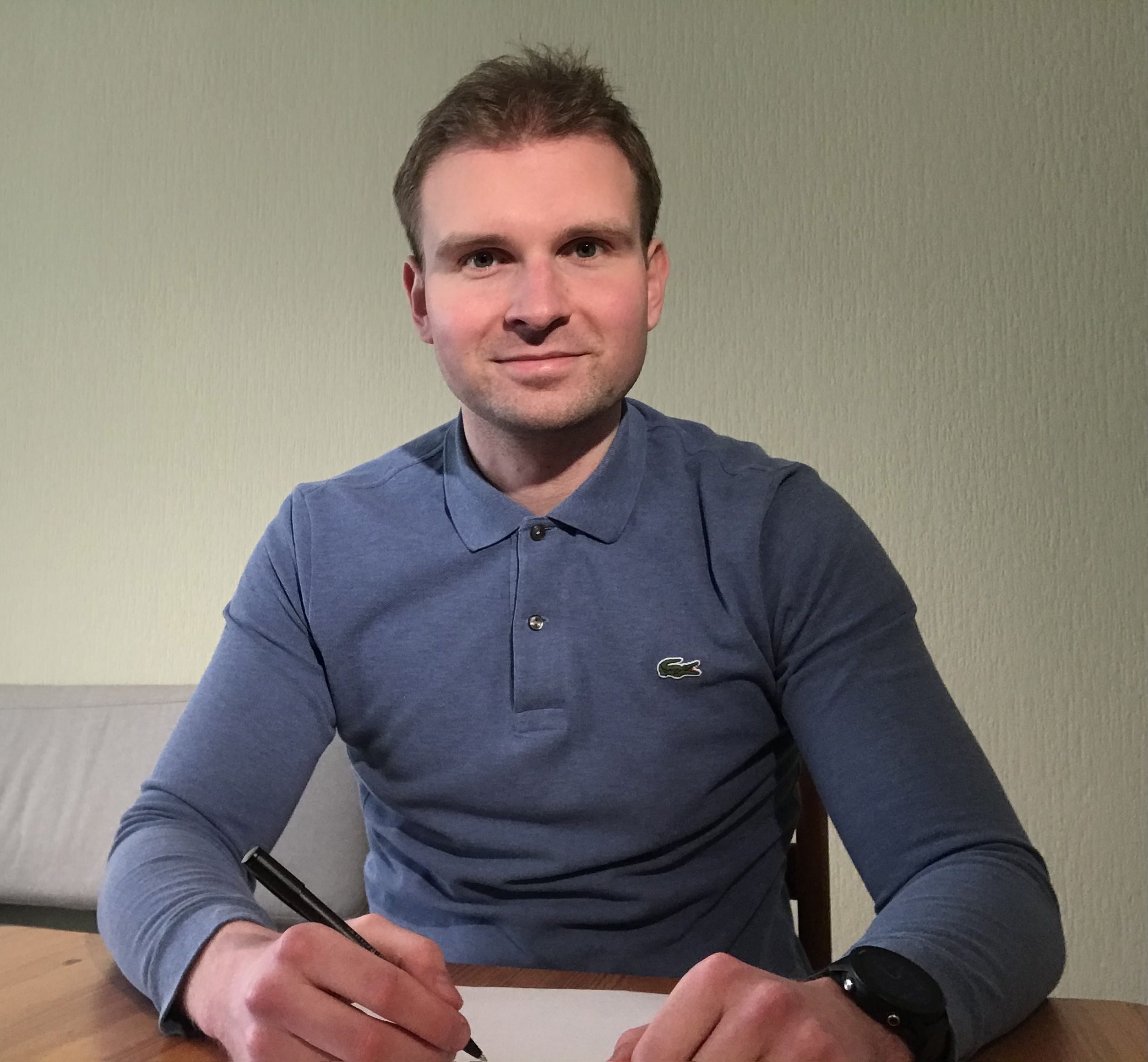 Ralph Belmans helpt ondernemers en KMO’s groeien via slimme marketingstrategieën, praktische opleidingen en een krachtig CRM-platform op maat.