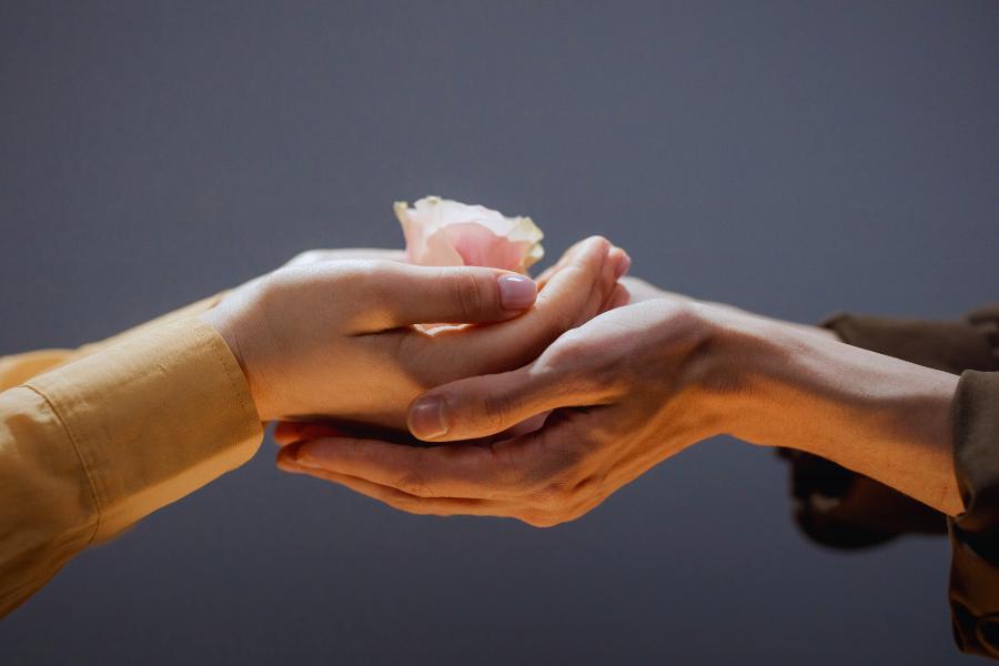 Using Relationships to Support Personal Growth Using Relationships to Support Personal Growth