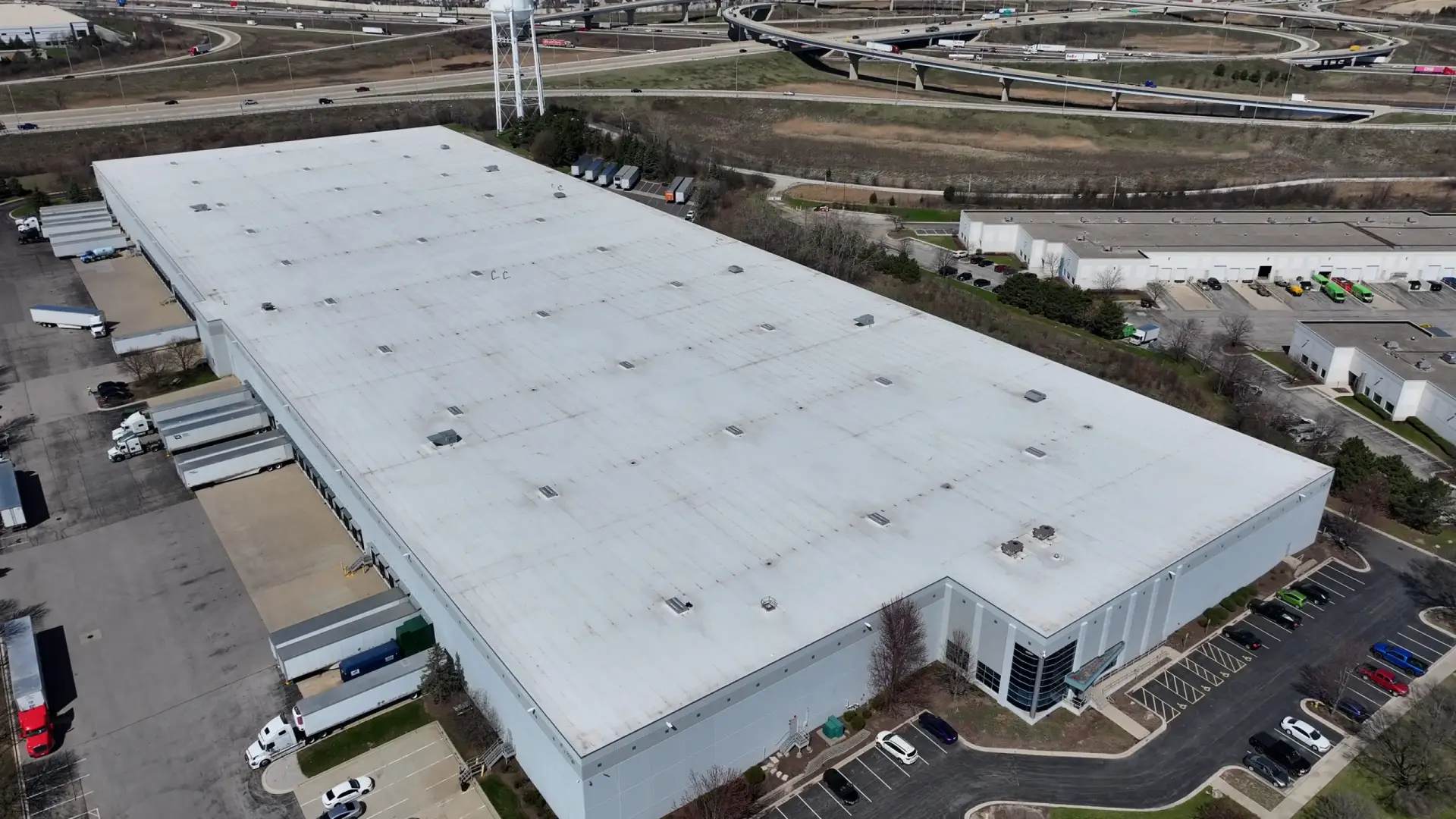 Water of America — 368,400 sq ft Mechanically Fastened TPO commercial roofing project by Windward Roofing