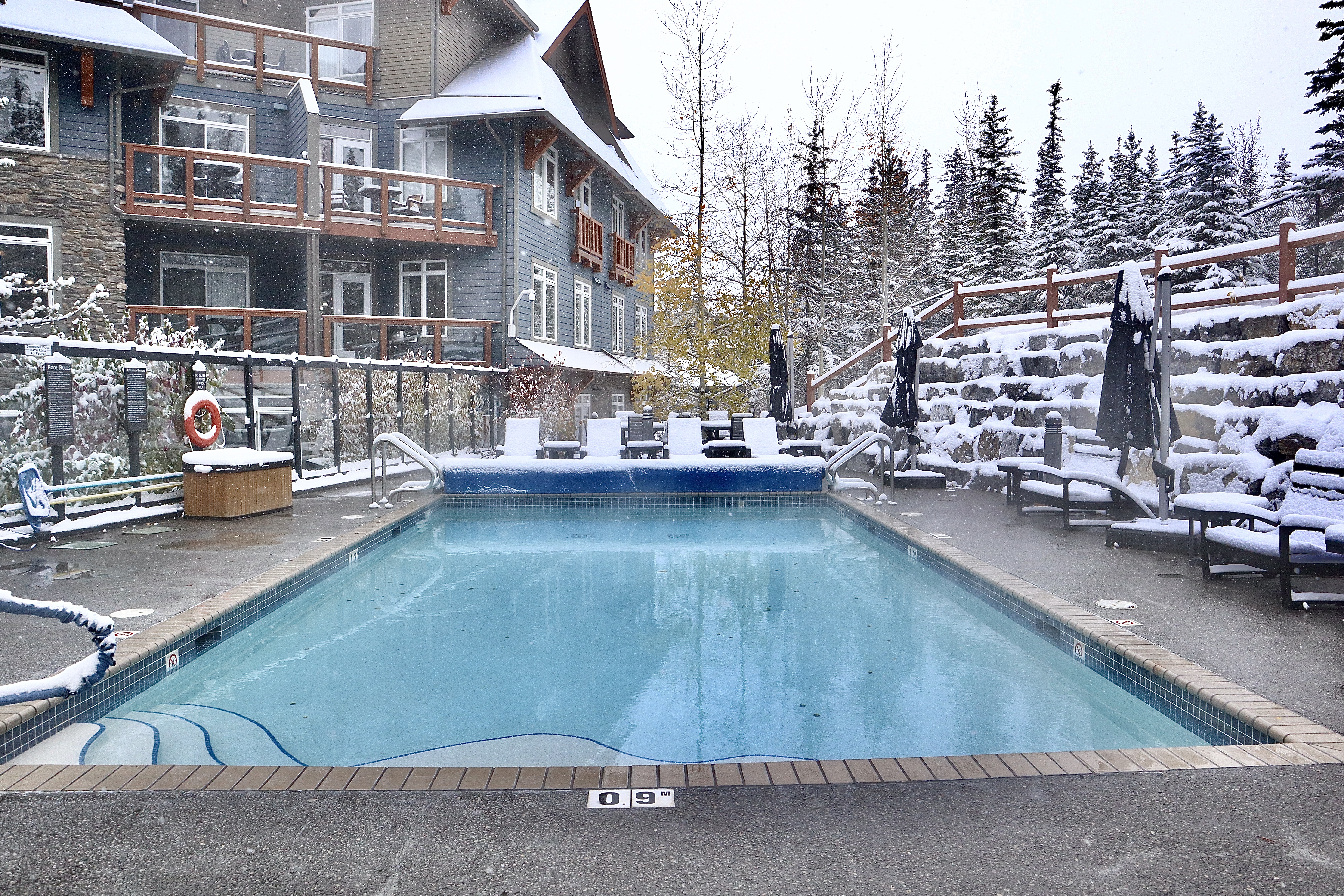 Elk and Owl Mountain Retreats