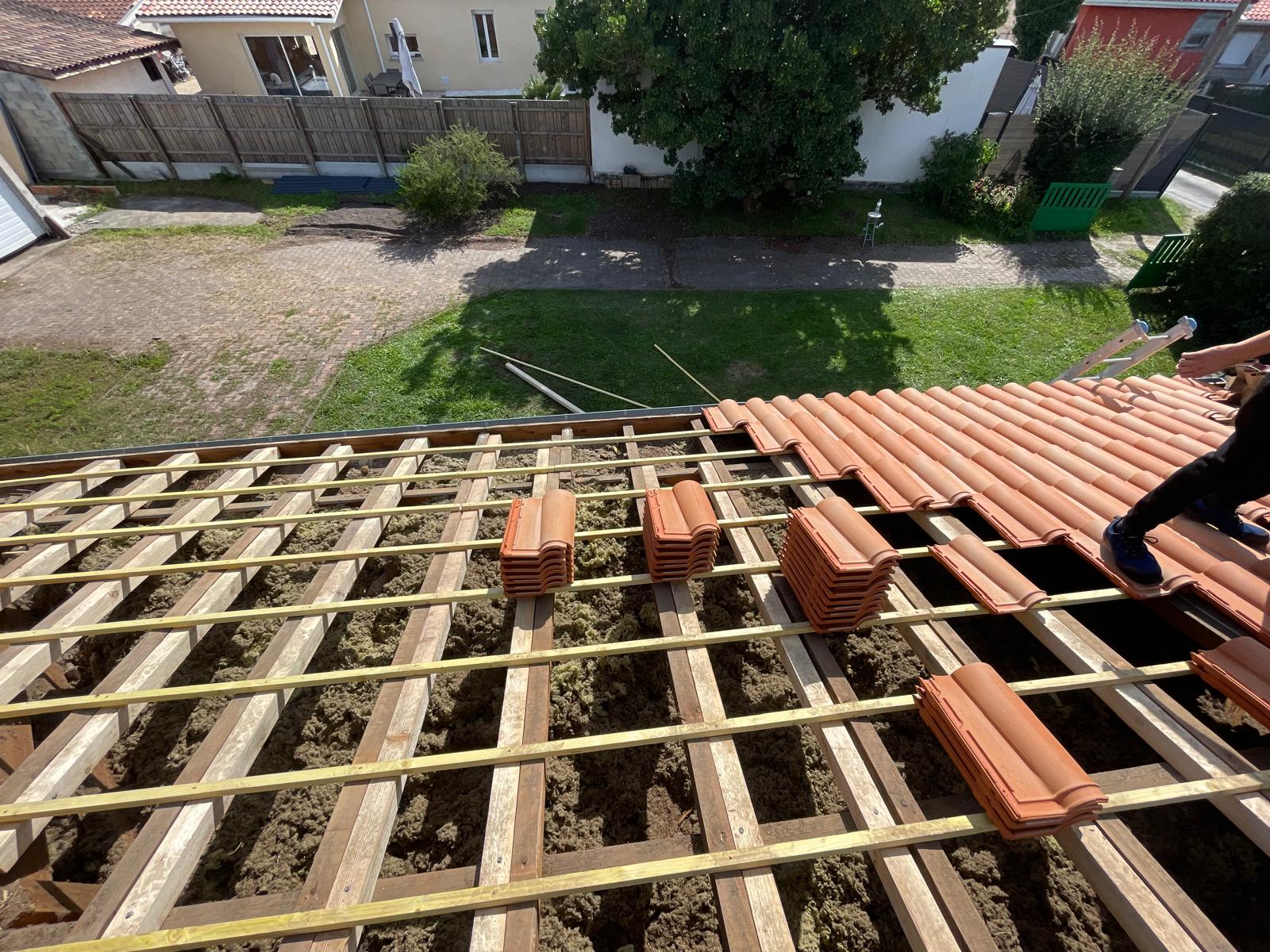 Couvreur à Cabariot : quand et pourquoi faire appel à un spécialiste pour vos rénovations de toiture ? Couvreur à Cabariot : quand et pourquoi faire appel à un spécialiste pour vos rénovations de toiture ?