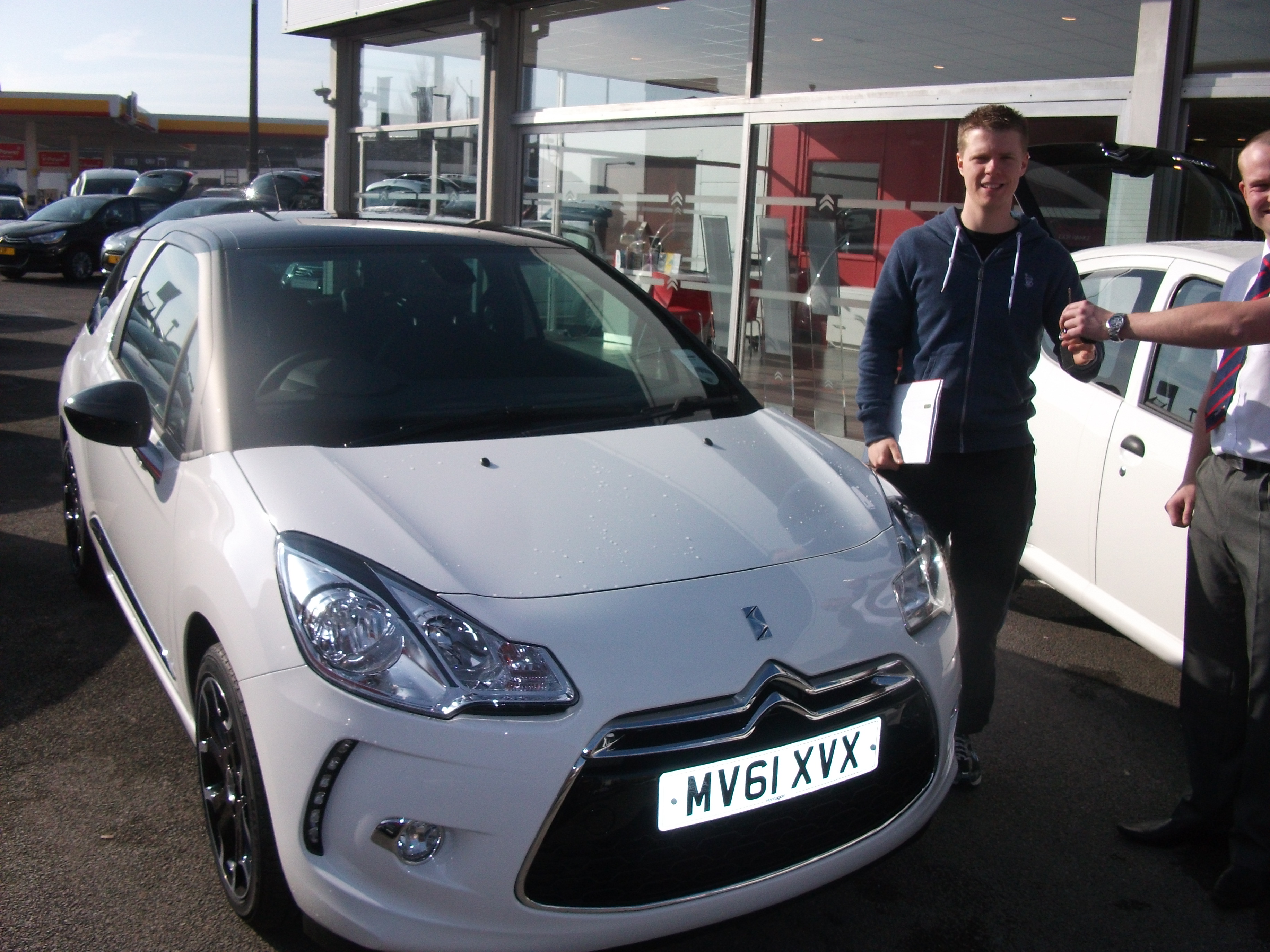 Matt buys a new car Matt buys a new car