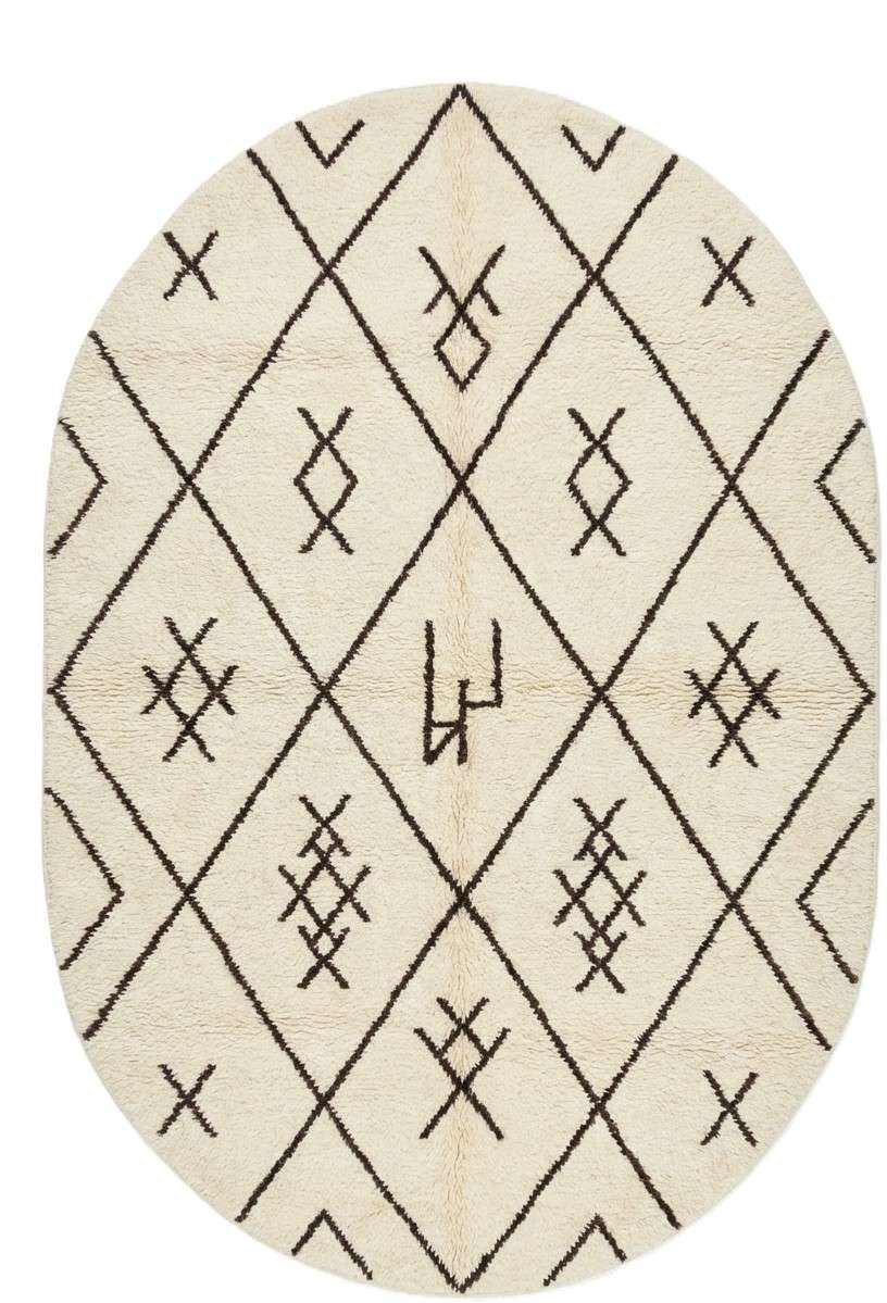 Custom rug design example