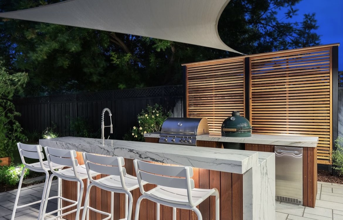 Outdoor Kitchens