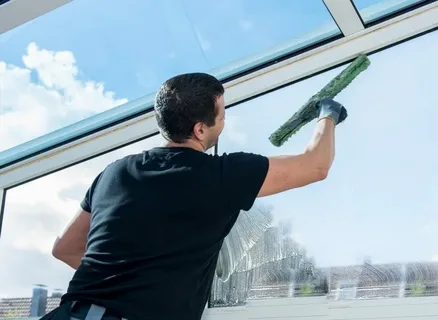 How to Clean Exterior Windows
