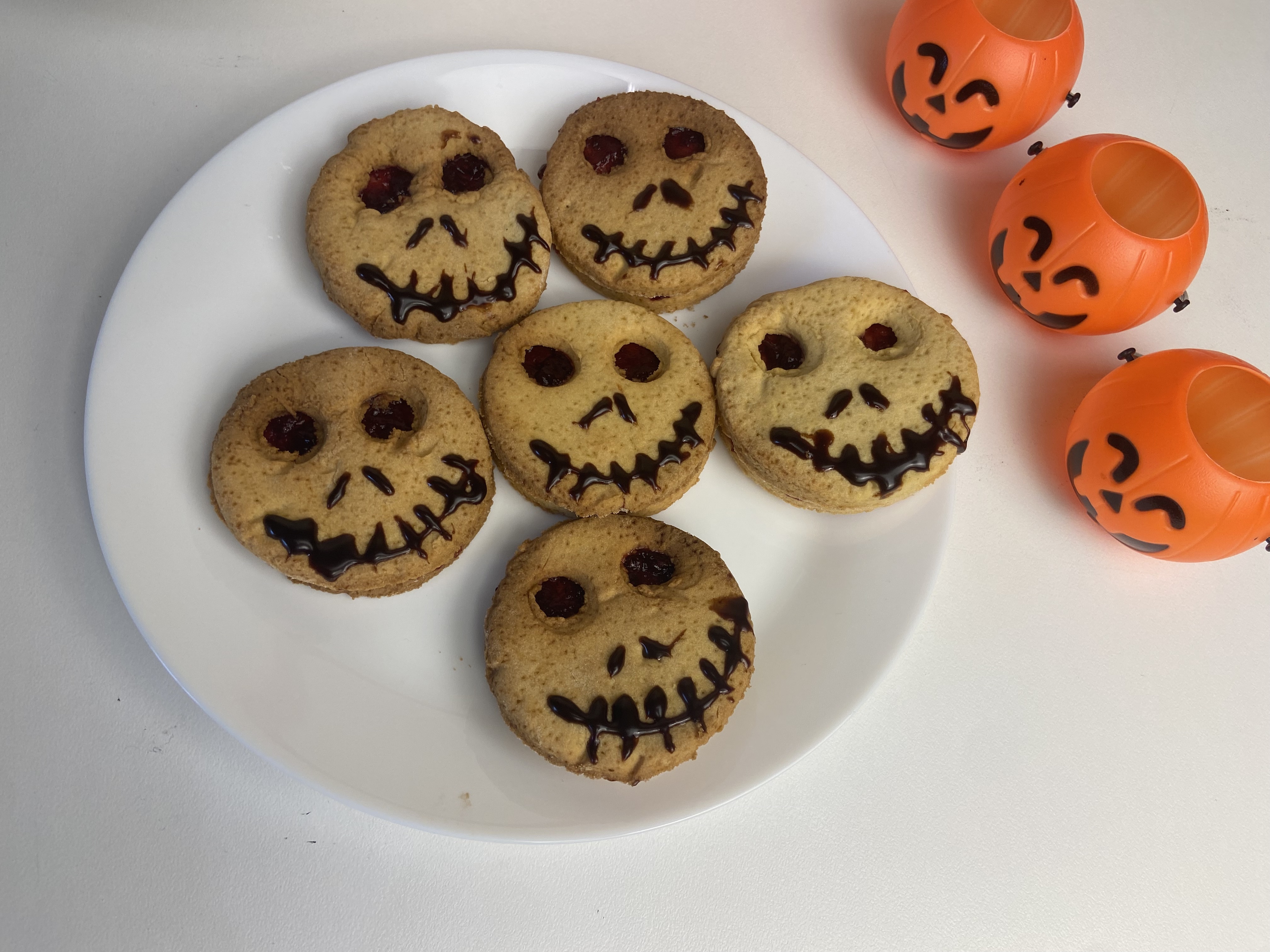 Bolachas, bolachas de halloween, sem gluten, sem leite, sem acucar, saudavel, receitas para cceliacos, celiacos em portugal, celiacos no brasil