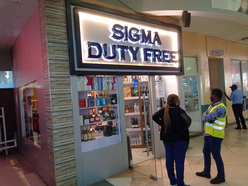 Luano International Airport Store