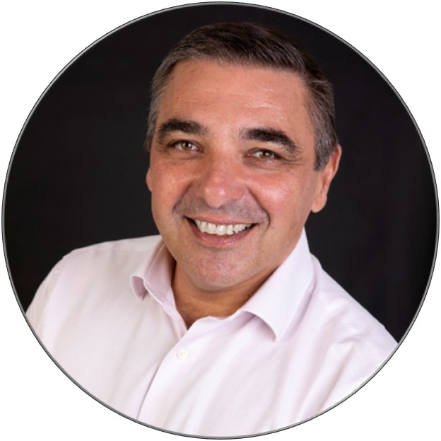 With extensive expertise in agile coaching, organizational leadership, scrum mastery, and change management, Francesco helps knowledge-based teams work with humanity at the forefront. Francesco has partnered with prominent organizations including HAMBS, SAGE Group, Elders, BAE Systems, and numerous government agencies.

He prides himself on connecting people and organizations to achieve their goals, providing bespoke coaching services that enable clients to thrive in today's volatile, uncertain, complex, and ambiguous business landscape.