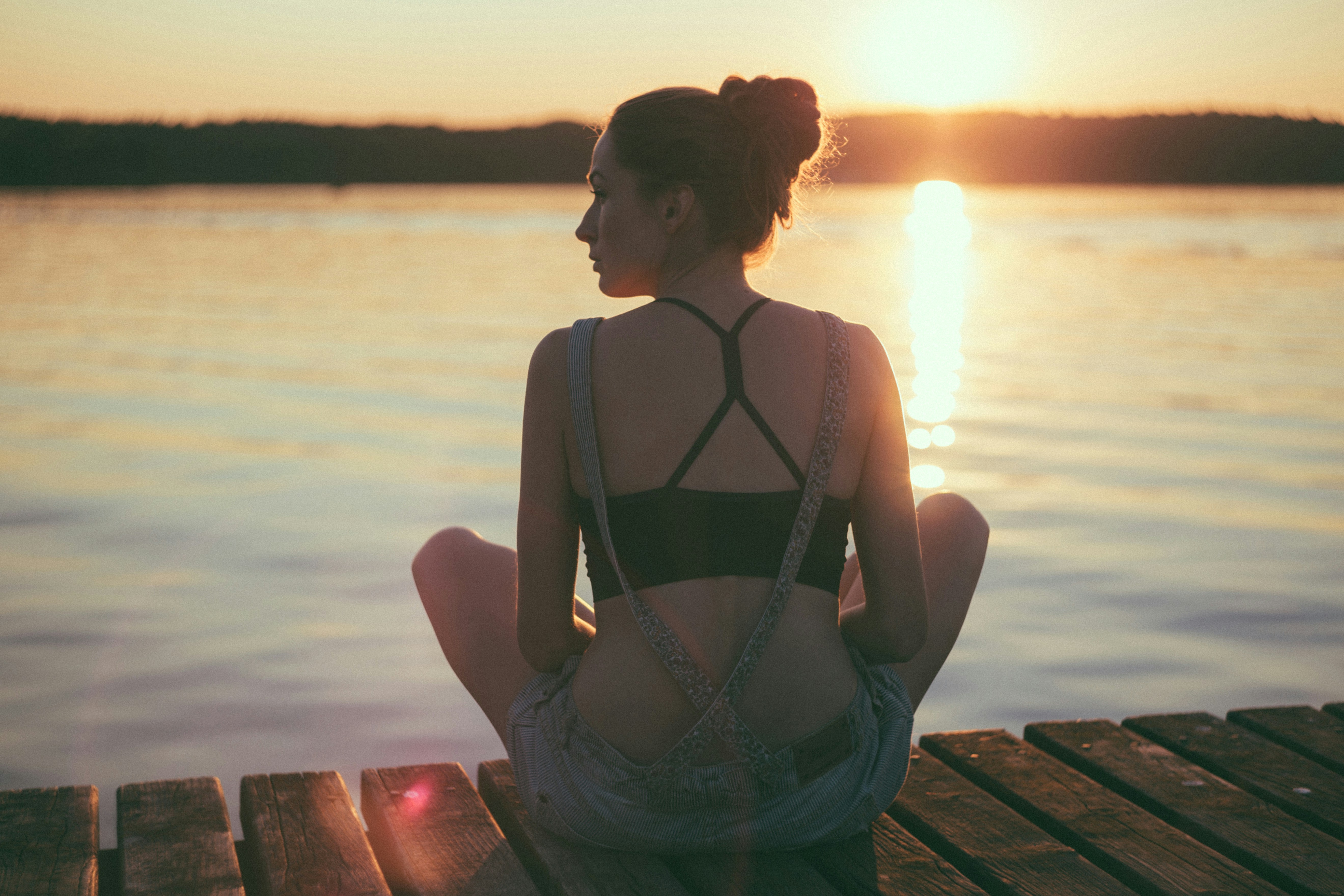 Breaking the Burnout Cycle: Healing Overwork & Reclaiming Rest as a Soul-Led CEO Breaking the Burnout Cycle: Healing Overwork & Reclaiming Rest as a Soul-Led CEO