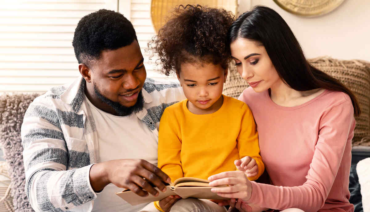 parents-prepare-child-for-kindergarten