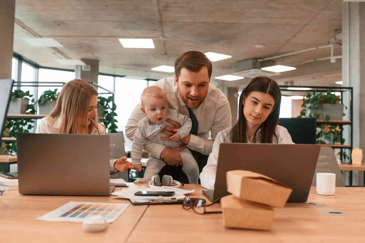 balancing-work-and-childcare-with-daycare-support