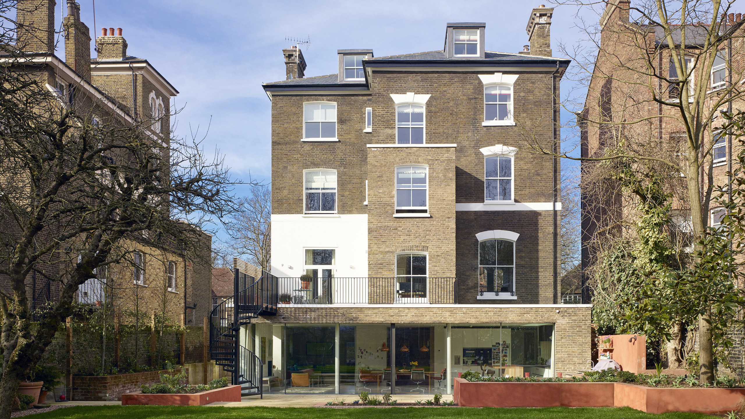 Aberdeen Park House, London