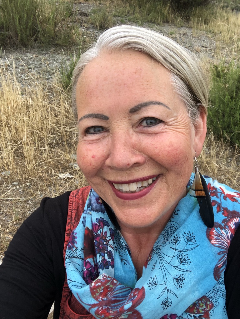 Marie Louise is a certified practGakactic Akashic Records reader with credentials from Debbie Solaris. Her sessions provide a unique exploration into personal and universal consciousness.

