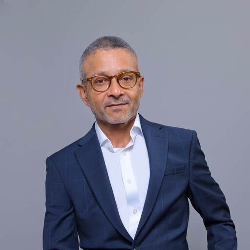 Mathew helps executives overcome lifestyle disease and get to a health of strength and vitality.