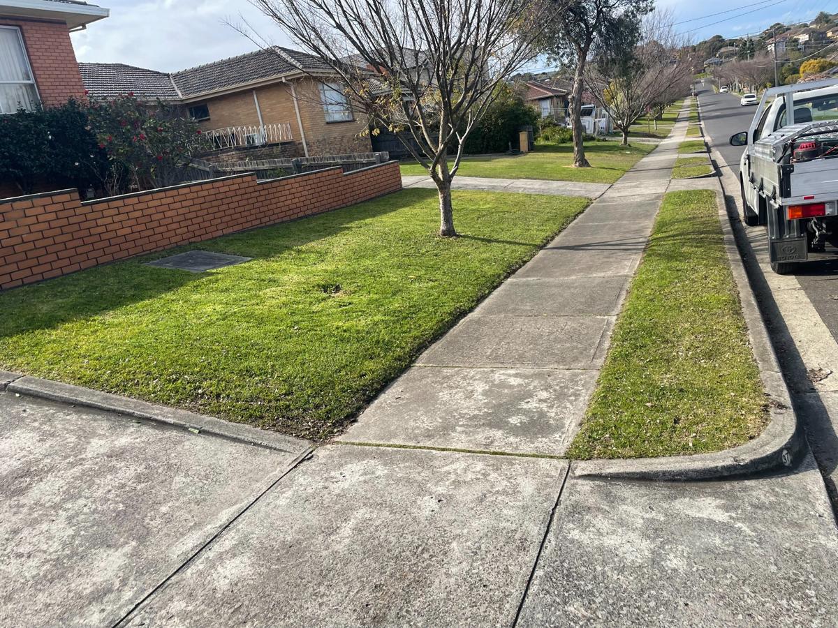Professional Lawn & Garden Services in Montmorency Professional Lawn & Garden Services in Montmorency