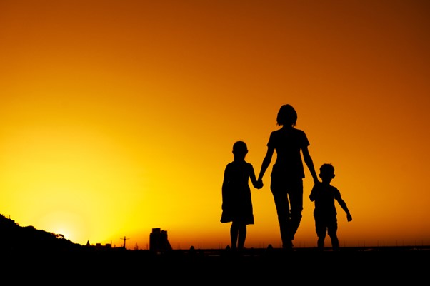 Healing the Mother Wound with Hypnotherapy: Releasing the Past Without Rewriting It