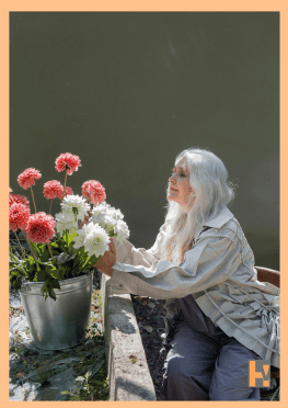 gardening flower.png gardening flower.png