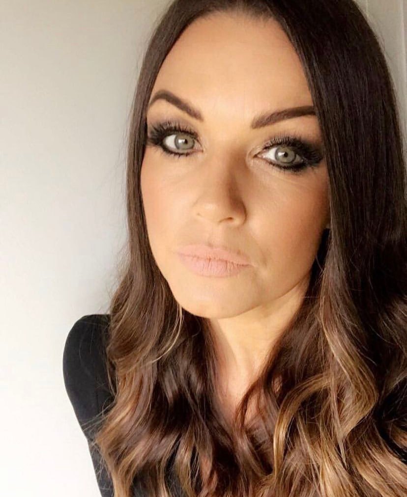 Louise Hutchison - Leading Brow Specialist SPMU Artist In Cumbernauld - Scotland