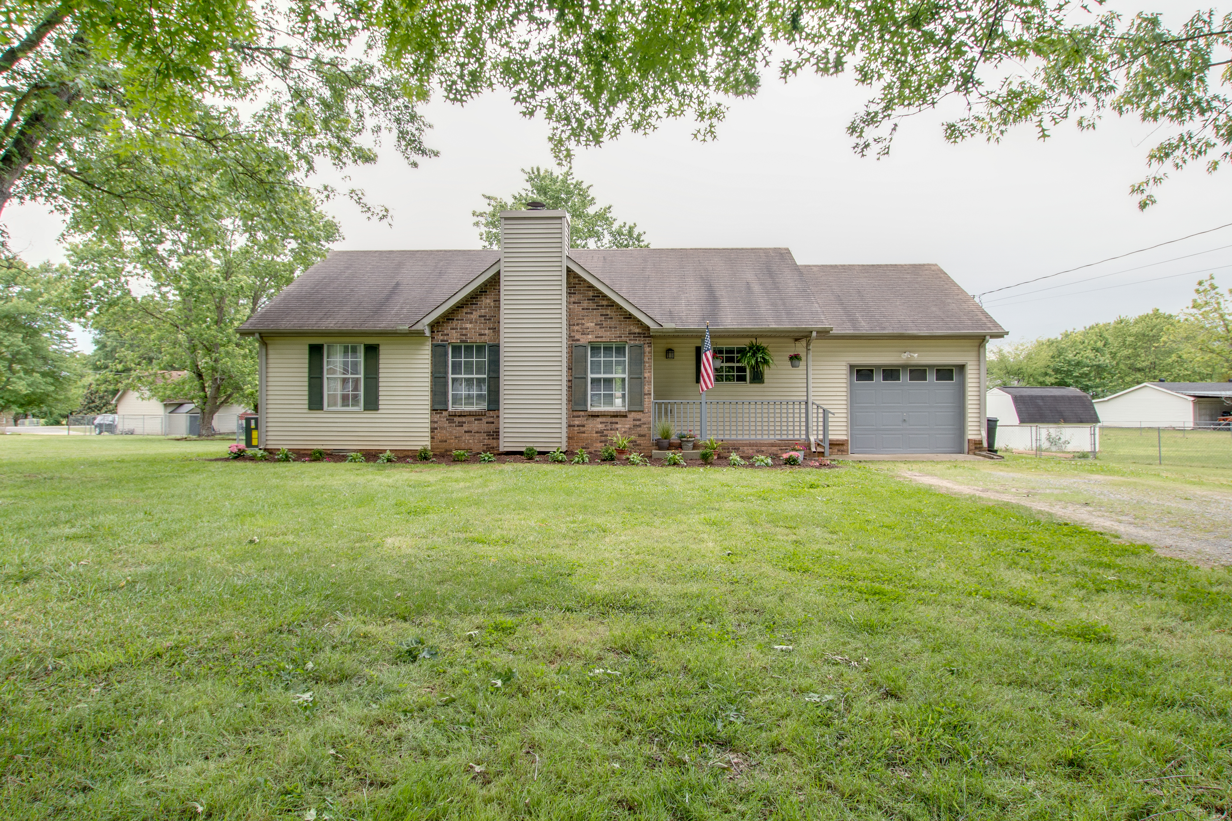 Pamela & Mark M. business logo