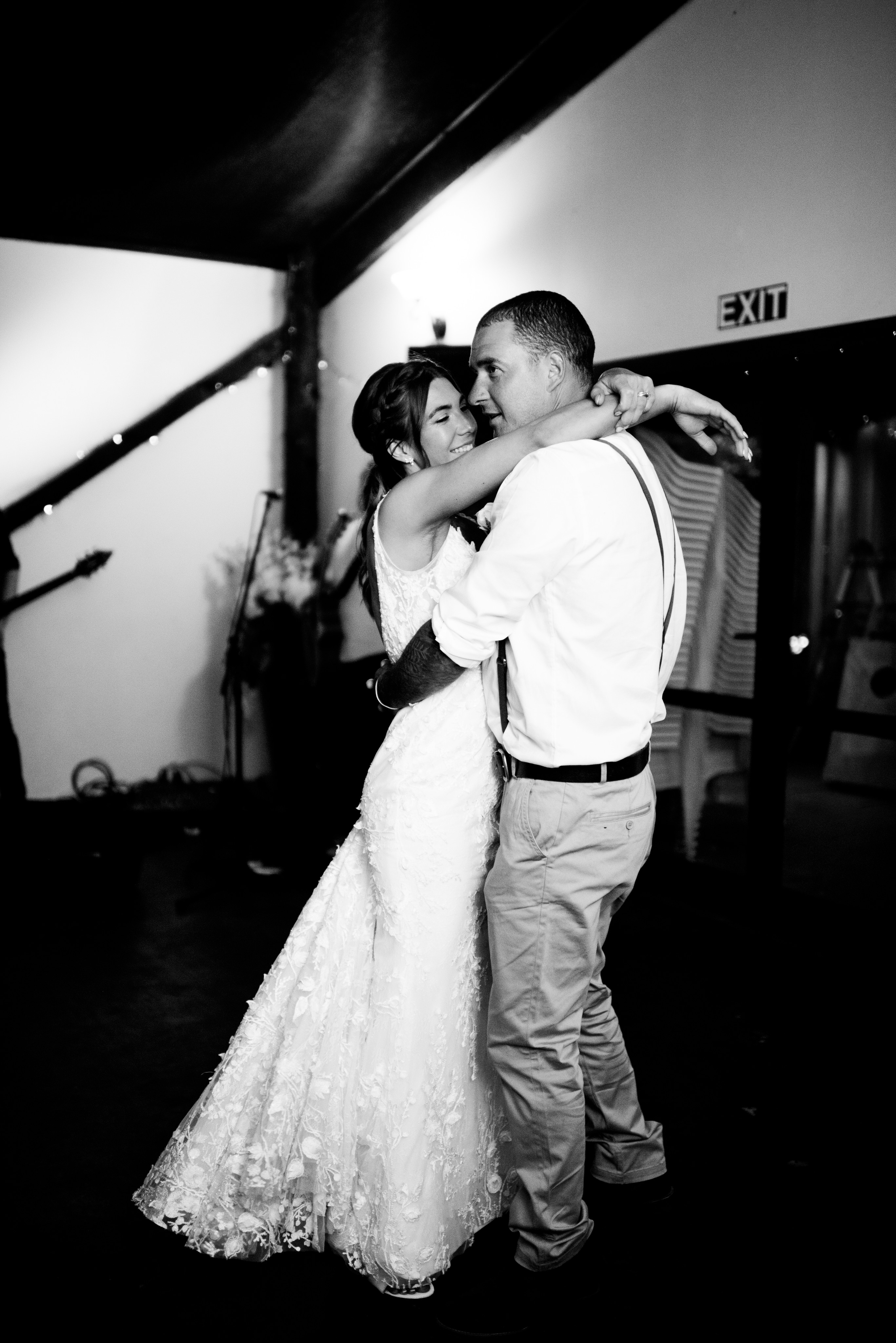 couple having their first dance