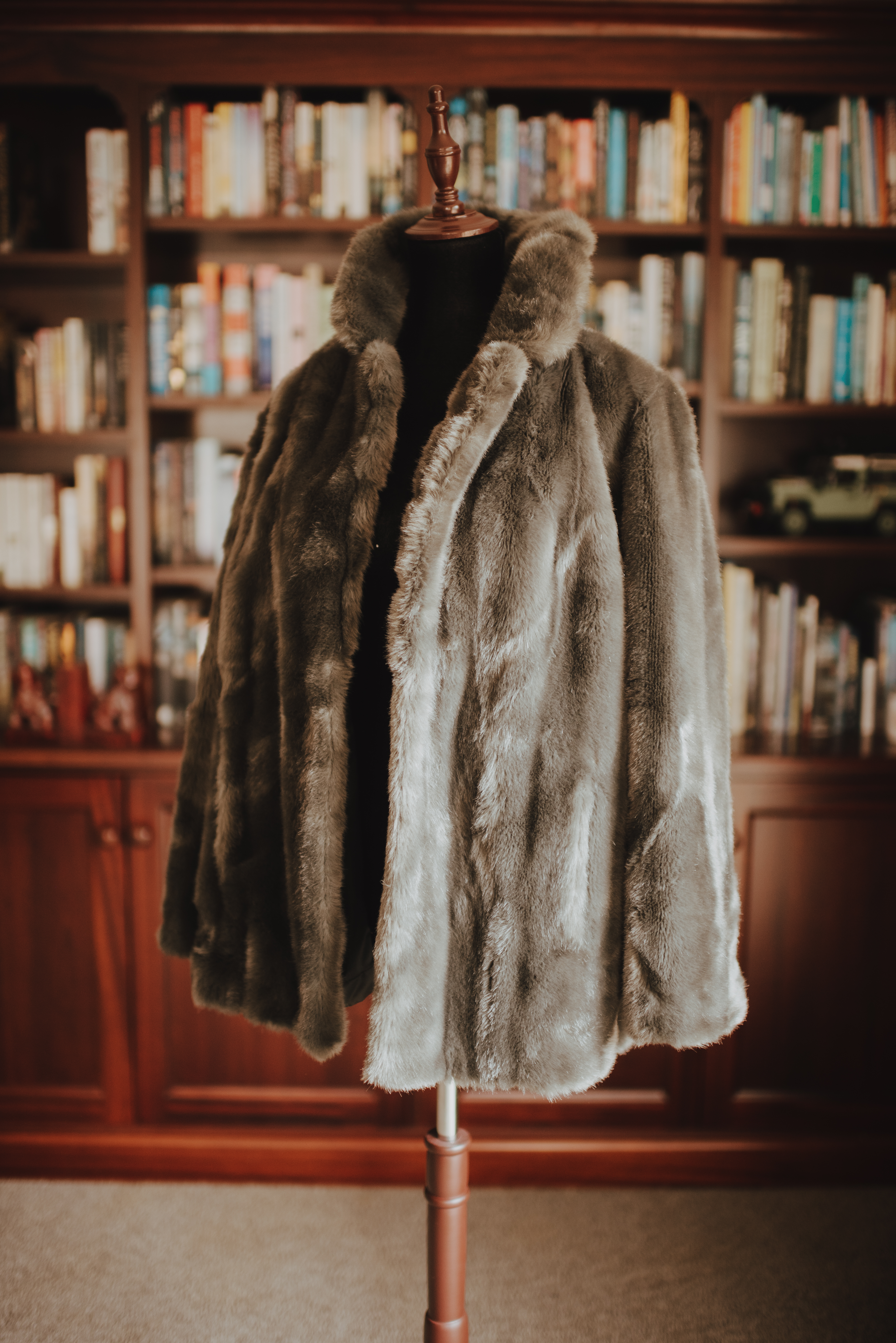 dark grey faux fur coat for hire