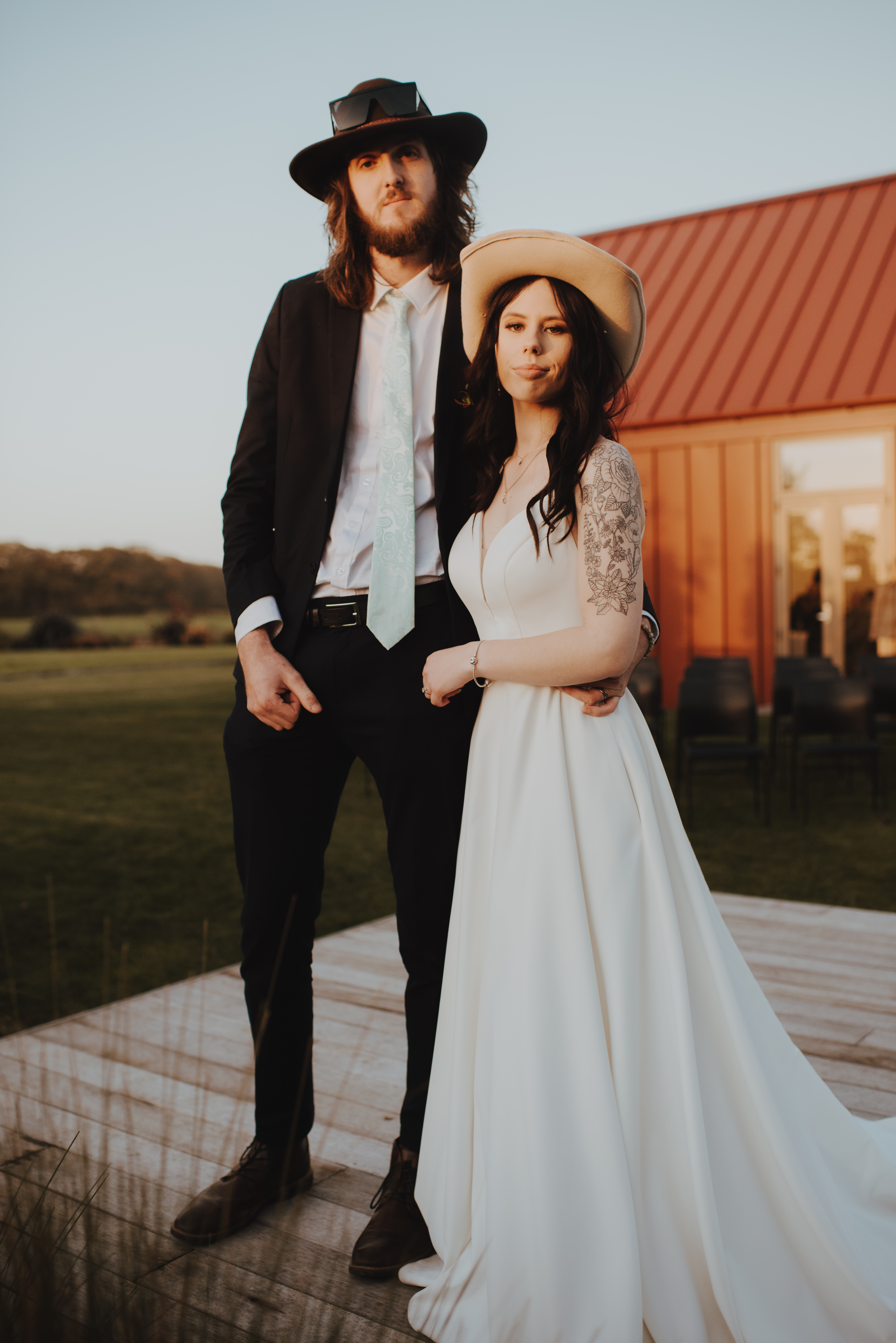 perfect sunset for couples shoot in Leeston wedding
