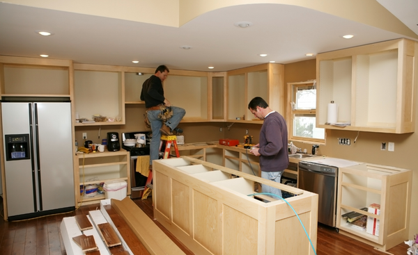 Staying within budget with your kitchen remodeling project