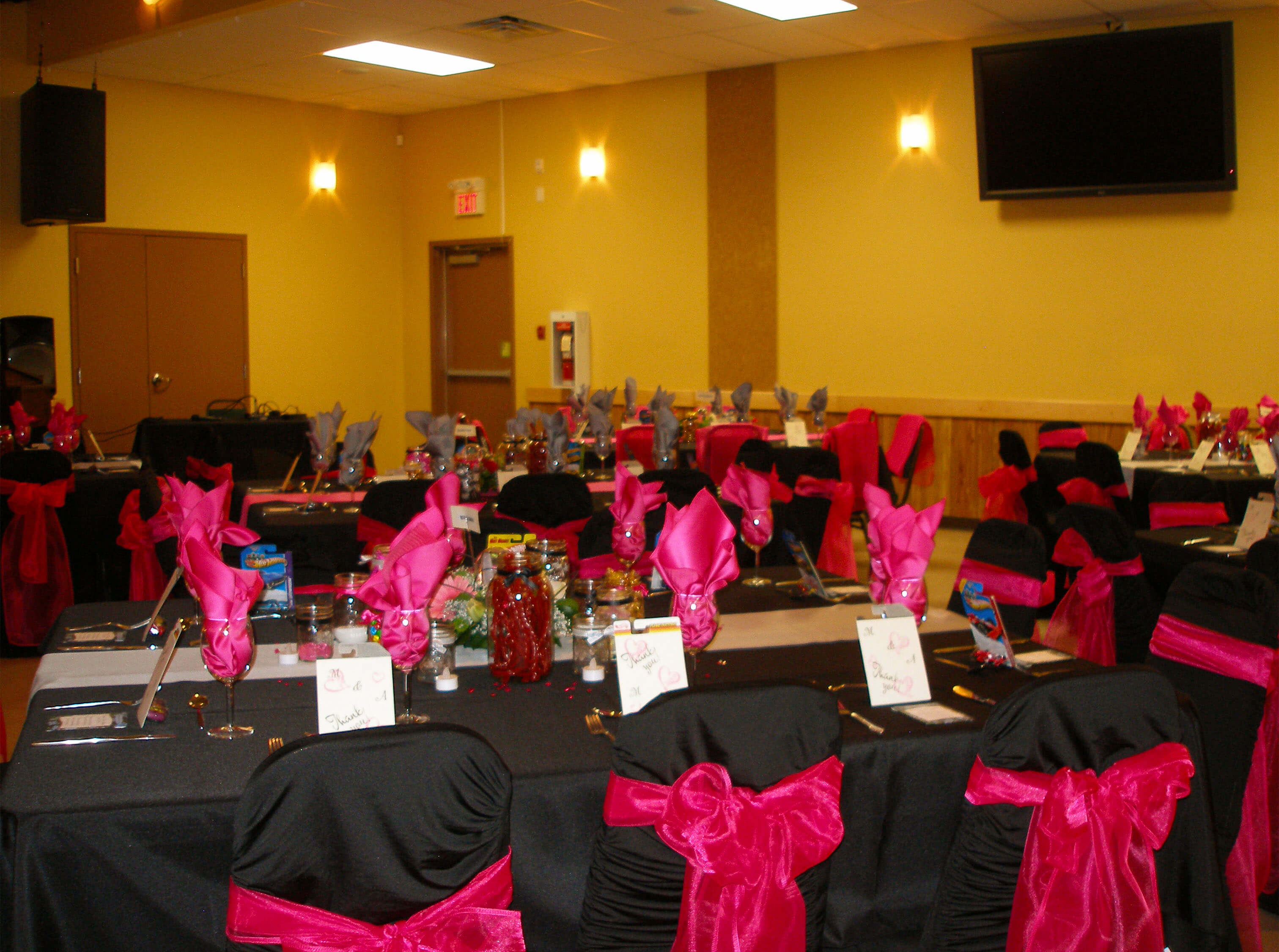 Dining Tables Decorated for Wedding