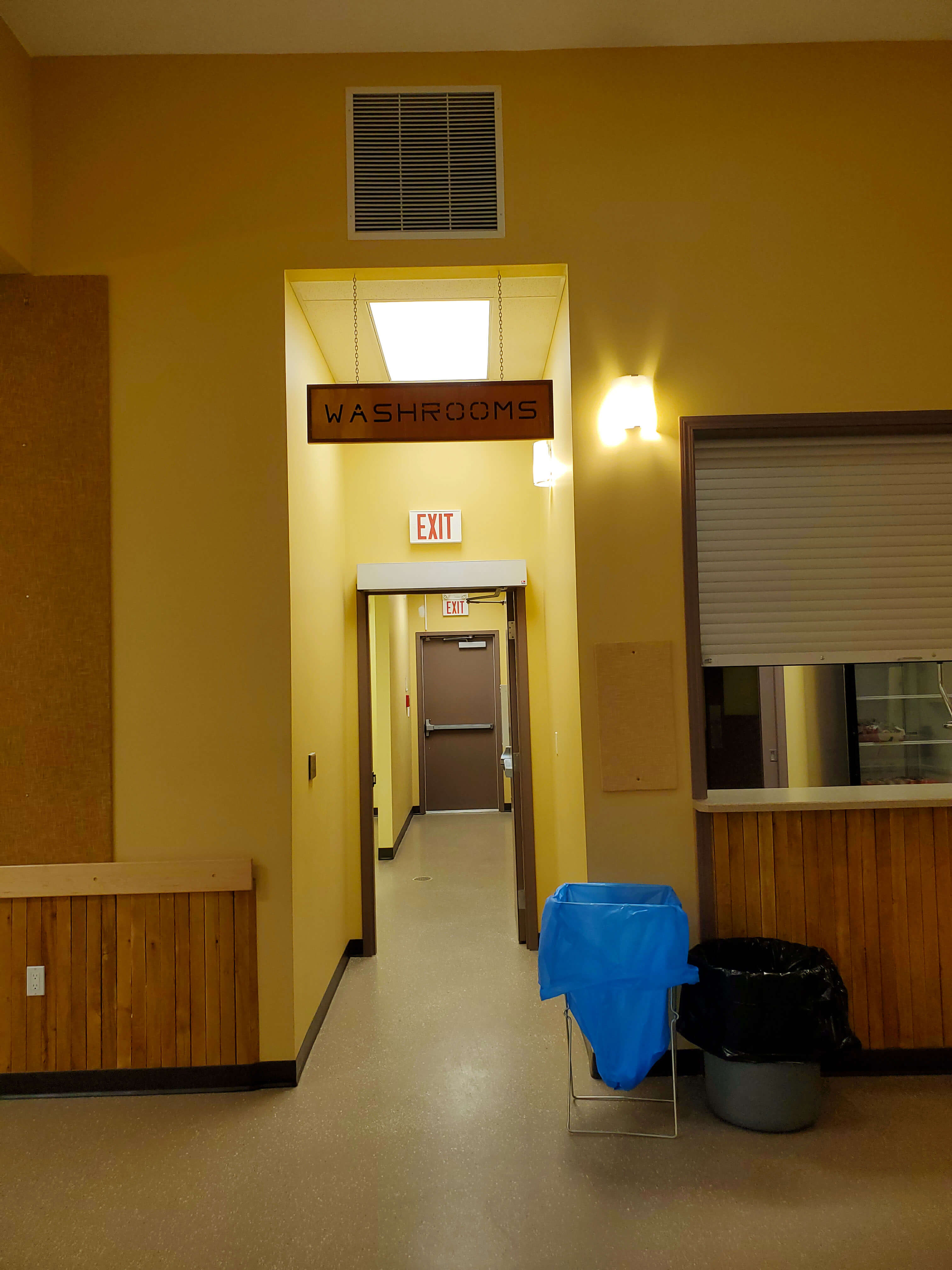 Entrance To Washrooms
