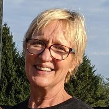 Monique Myers is one of the founders of Faewood Equestrian. Besides the running all aspects of the riding school, Monique is also an Equine Assisted Learning Coach.