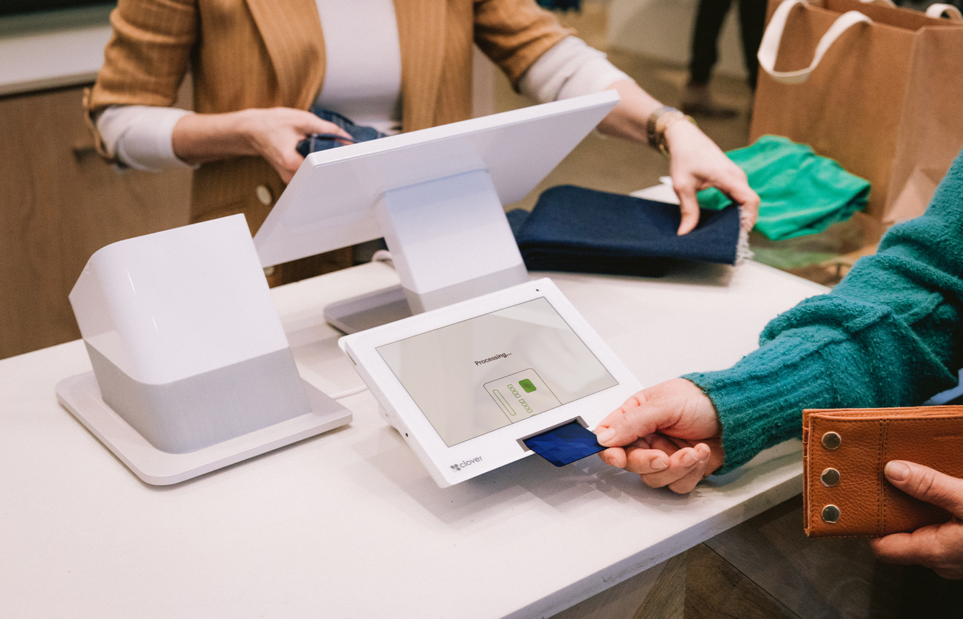 Retail countertop checkout with barcode scanning