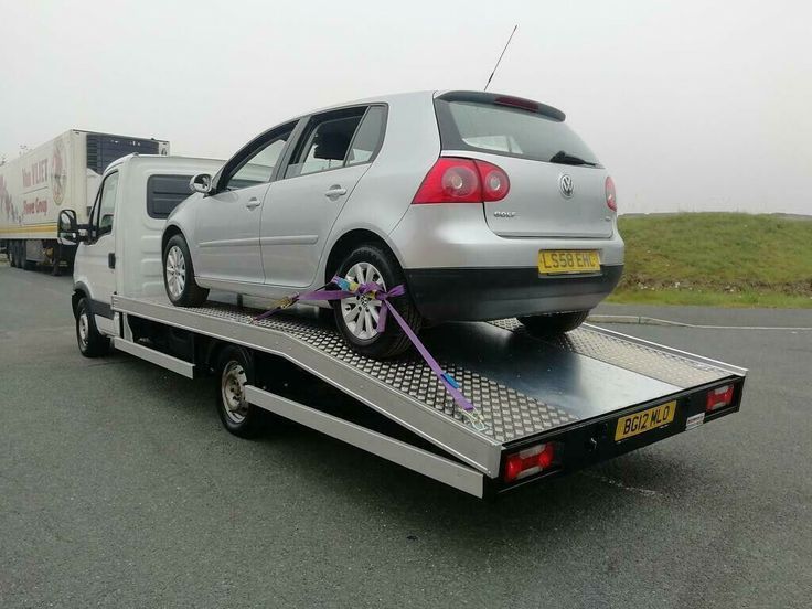 Towing junk car Towing junk car