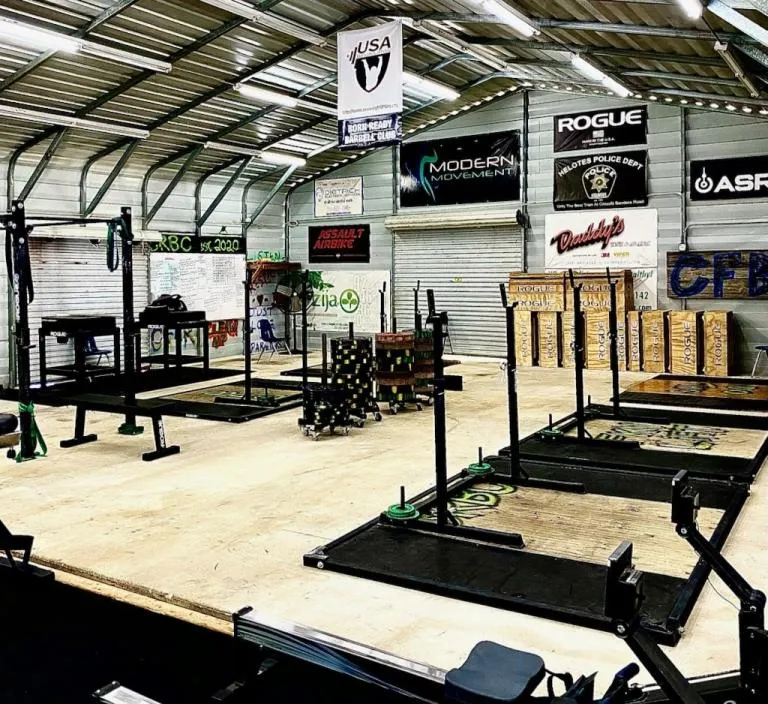 Olympic lifting area