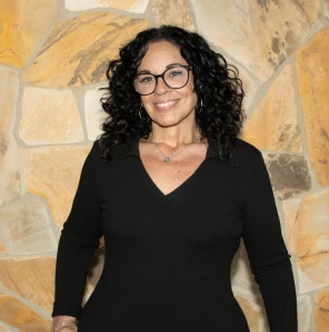 Jeanette - Office Manager
