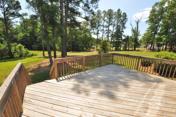 Expanding Your Living Space: The Benefits of Adding a Deck to Your Home